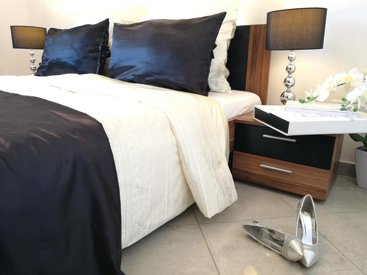Villa Meli - Apartments Mit Meerblick Медулин Екстериор снимка