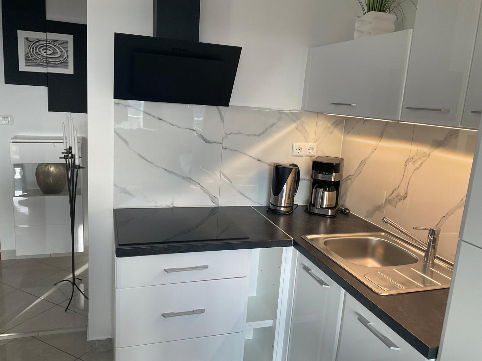 Villa Meli - Apartments Mit Meerblick Медулин Екстериор снимка